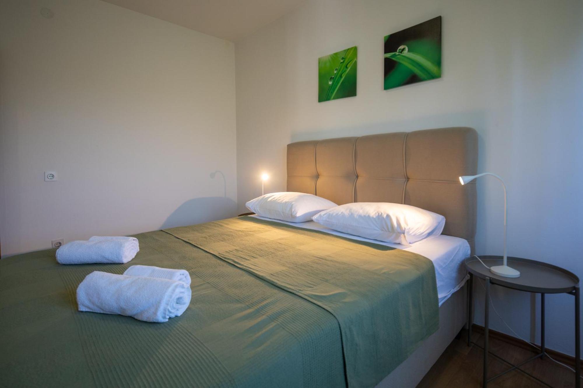 Apartments Gaja Green Ap Sveti Filip i Jakov Εξωτερικό φωτογραφία
